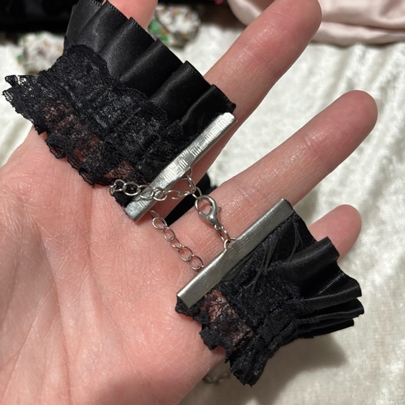 Choker necklace - Picture 4 of 5